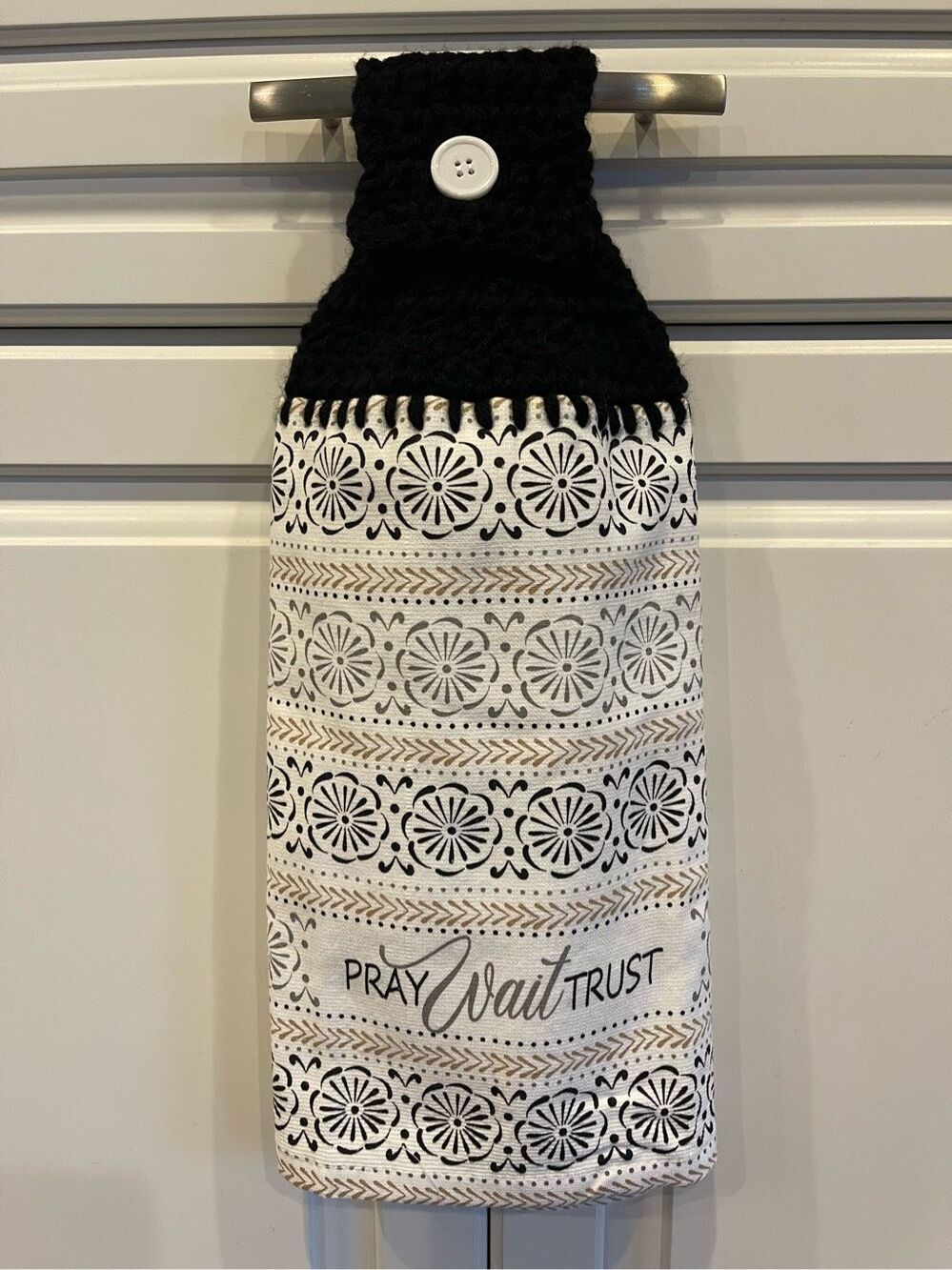 Crochet Top Kitchen Towel- Pray Wait Trust
